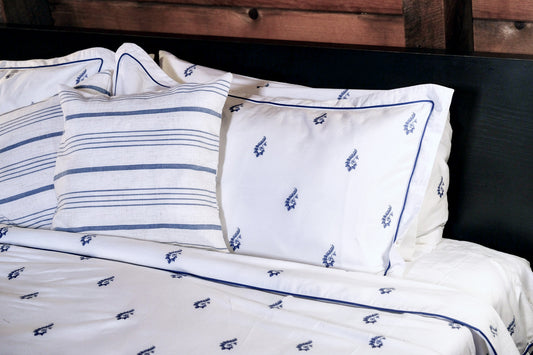 Blue Paisley Bedsheet Set