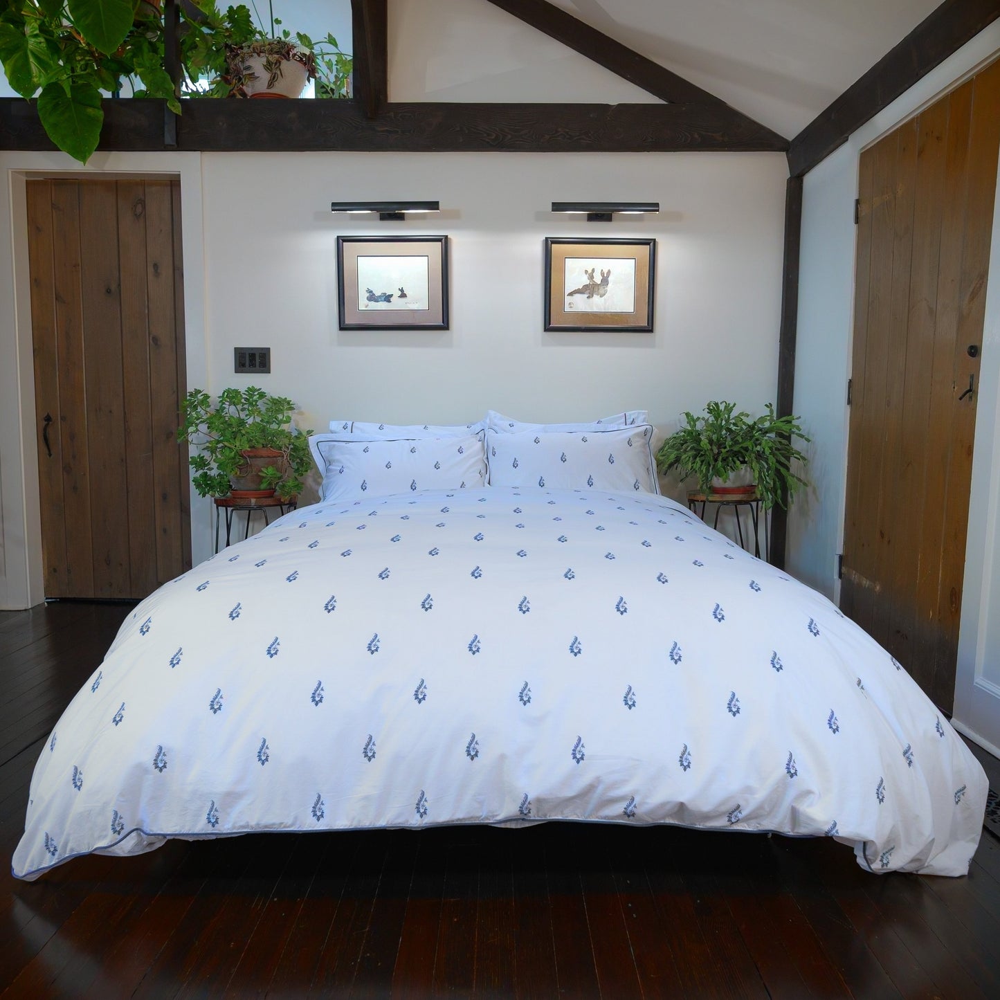 Blue Paisley Bedsheet Set