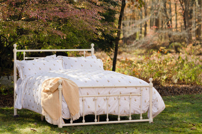 Fields of Gold Bedsheet Set
